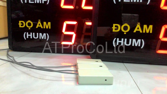 dong ho do nhiet do do am 21 ĐỒNG HỒ ĐIỆN TỬ 2 MẶT ĐO NHIỆT ĐỘ ĐỘ ẨM