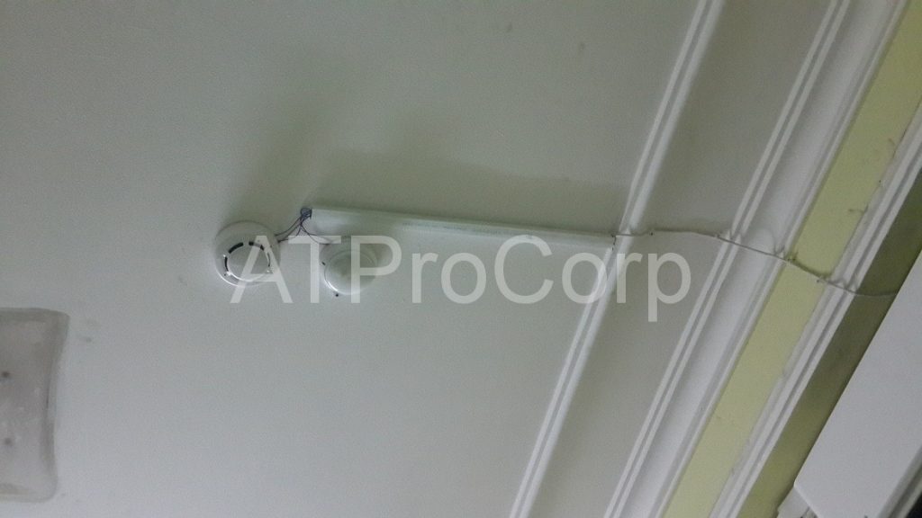 giam sat nhiet do phong máy chu server room ATPro 11