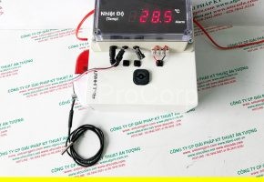 thiết bị giám sát nhiệt độ